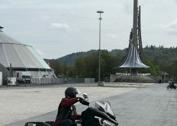 493695302 737336591953502 n